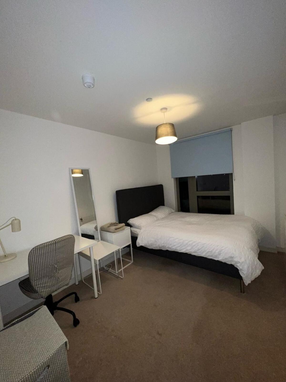 Entire 2 Bedroom Flat London Exterior photo